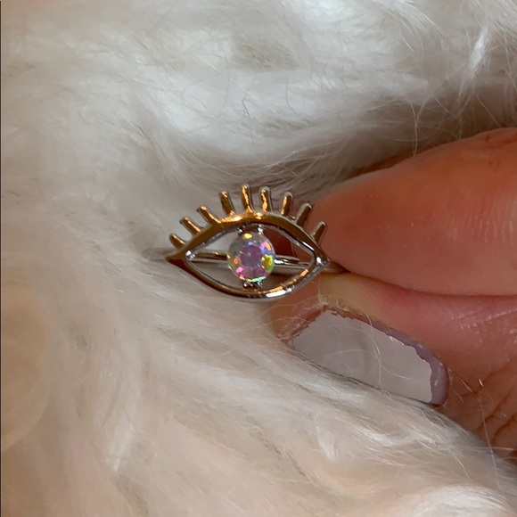 Eye ring - Picture 3 of 4